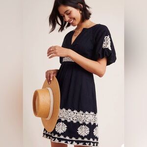 Anthropologie Women’s Orla Cotton Embroidered Mini Dress Black Motif Size 8 NWT